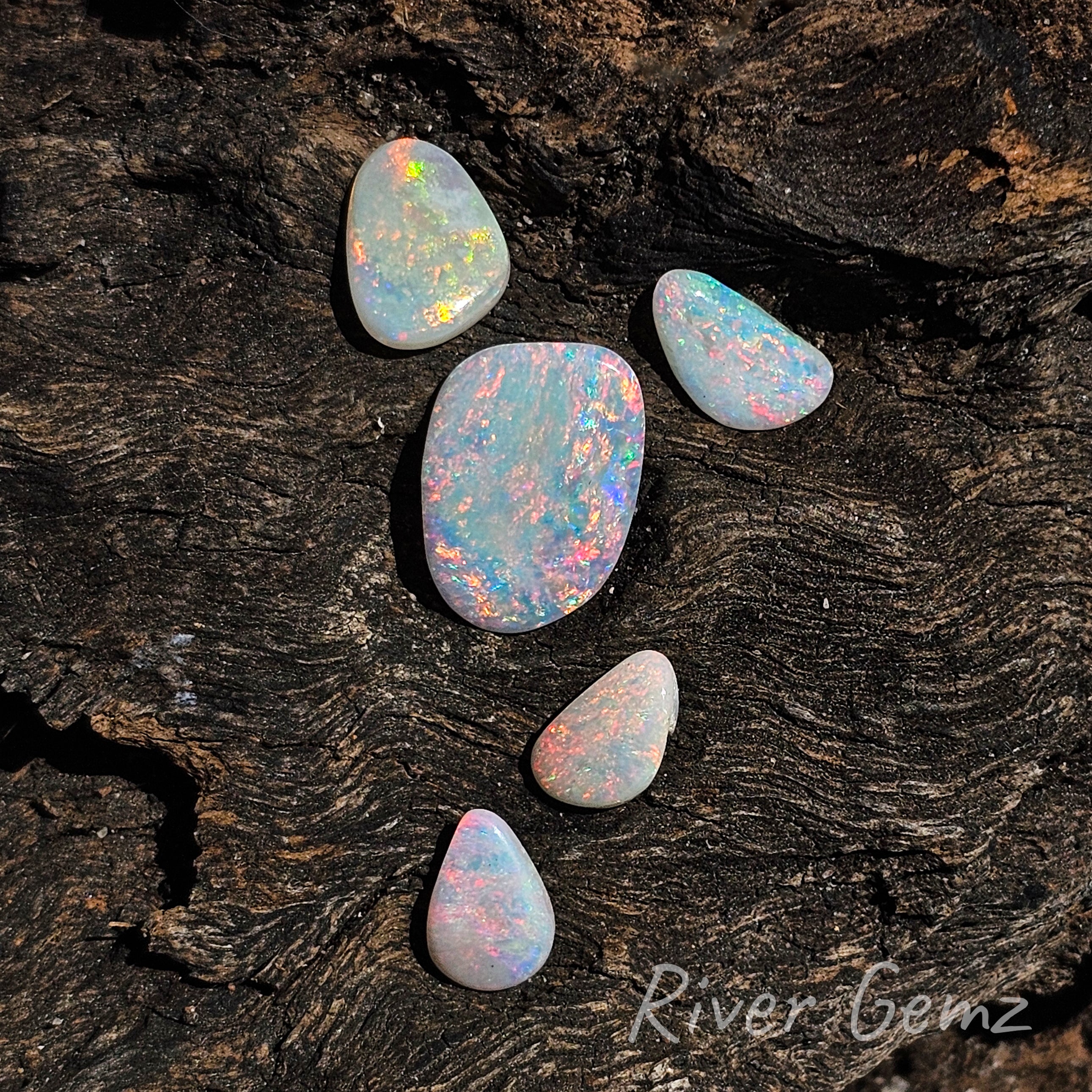 Opal parcel coober deals pedy white opal