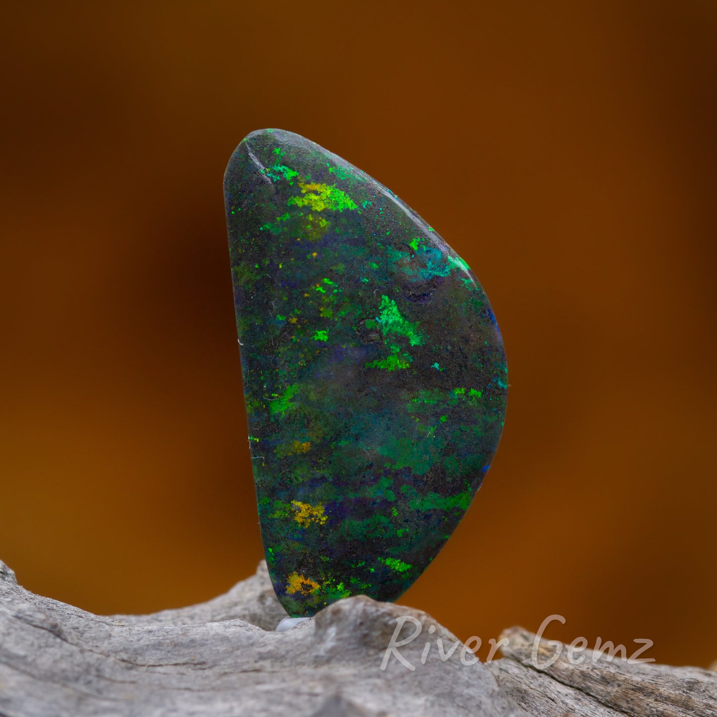 Andamooka Unset Matrix Opal 6.05 Carat [#2039]