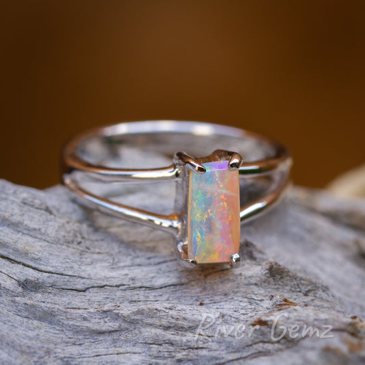 Mintabie Crystal Opal in Sterling Silver Ring [#1815.1]