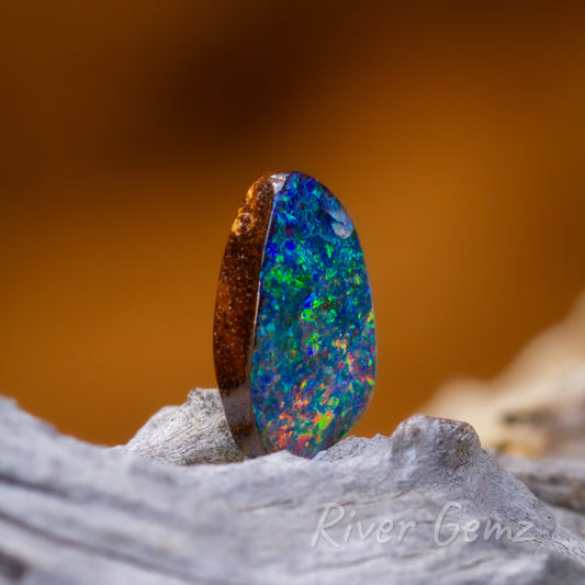 Queensland Unset Boulder Opal 4.8 Carat [#1837]