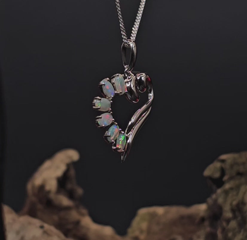 Video showing the love heart shaped rotate 180 degrees.