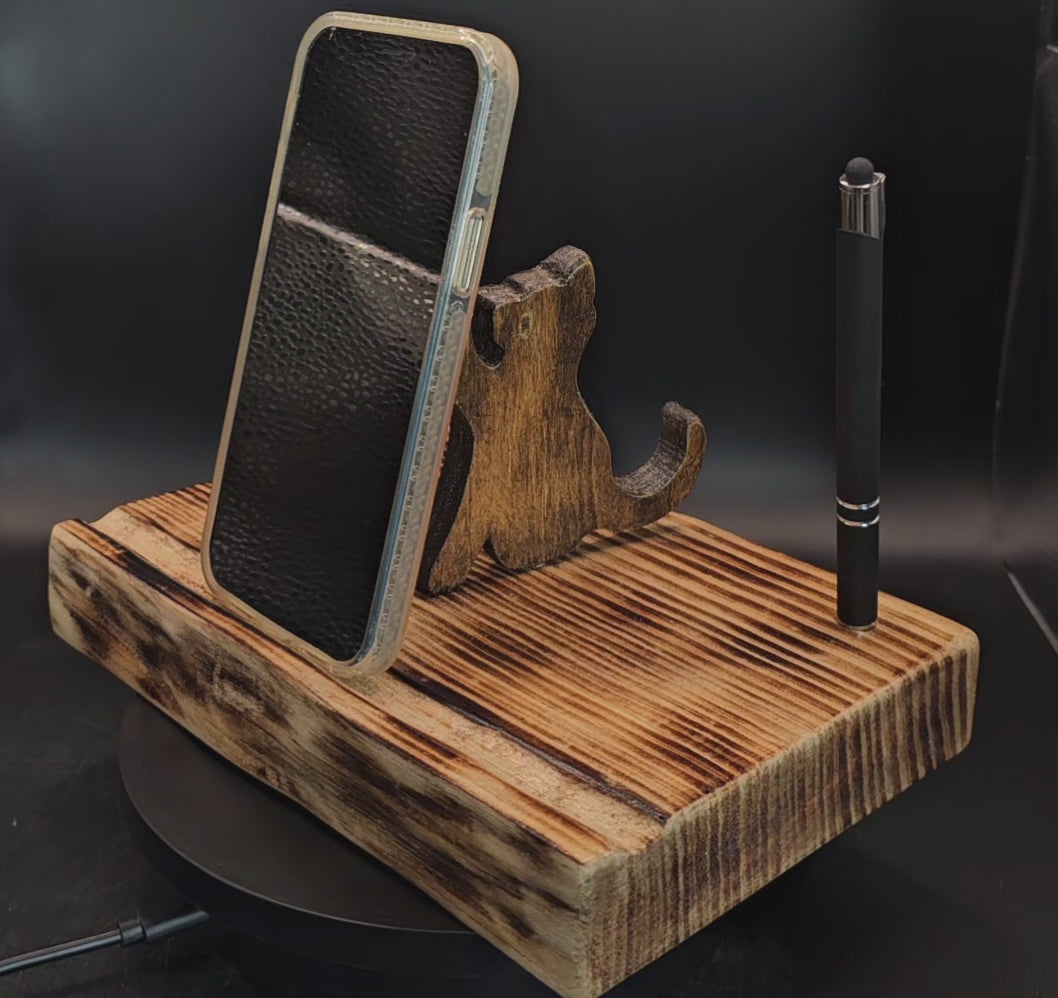 Video showing the phone/tablet stand rotate.